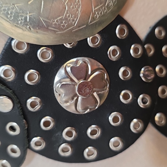90s Vintage Leather Belt Black Silver Disc Leather belt Women\'s Boho Disc Concho main image 8